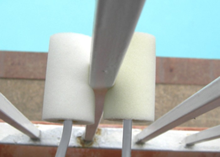Paint bars